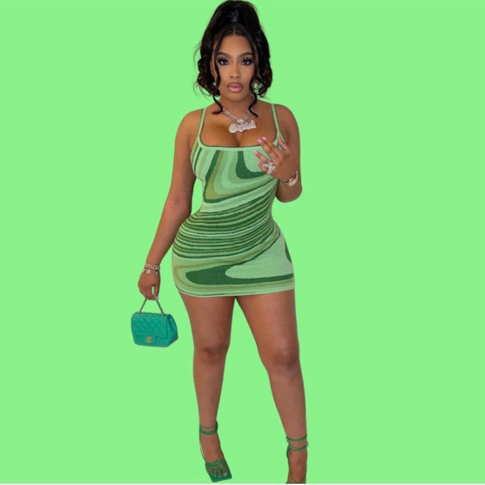 Boutique Swivel dress